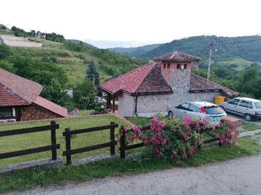 Apartman Gradac Deguric Valjevo Esterno foto